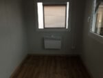 Contenedor de oficina de 5×2,20 con instalaciones sanitarias – Image 12